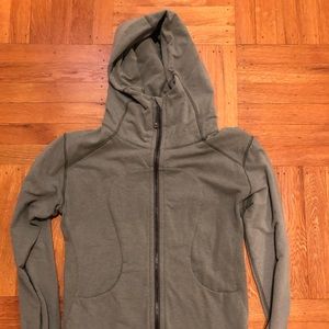 Lululemon jacket. Size 6